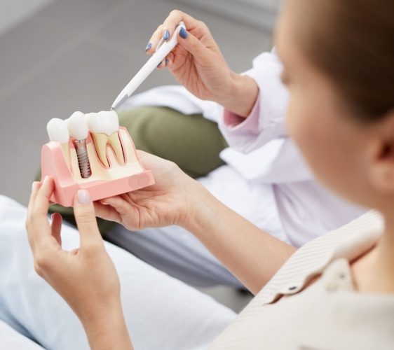 Dr. Robert Madry. Rob Madry DDS. General Dentist, Cosmetic Dentist, Restorative Dentist, Preventative Dentist, Family Dentist. Veneers, Teeth Whitening, Same-Day Crowns, Invisalign, Smile Makeover, Implant Restoration. Dentist in Corpus Christi, TX 78411