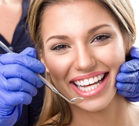 Dr. Robert Madry. Rob Madry DDS. General Dentist, Cosmetic Dentist, Restorative Dentist, Preventative Dentist, Family Dentist. Veneers, Teeth Whitening, Same-Day Crowns, Invisalign, Smile Makeover, Implant Restoration. Dentist in Corpus Christi, TX 78411